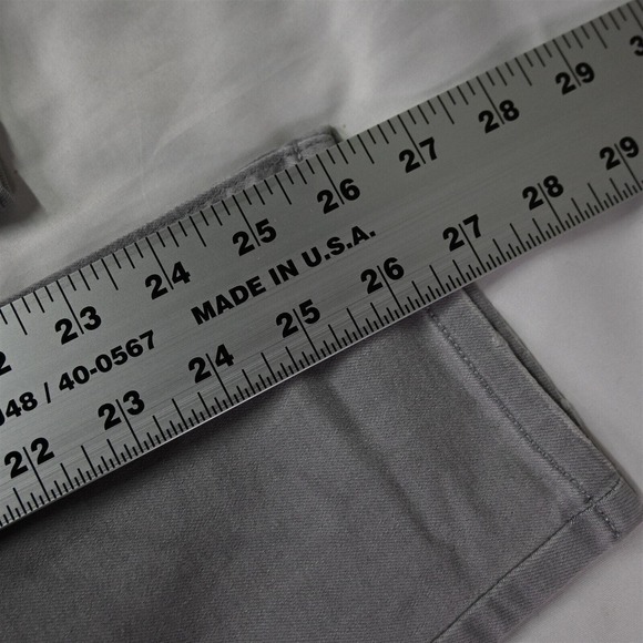 Old Navy 8 Rockstar Mid Rise‎ Skinny Gray Destroyed Stretch Denim Womens Jeans - Picture 4 of 9